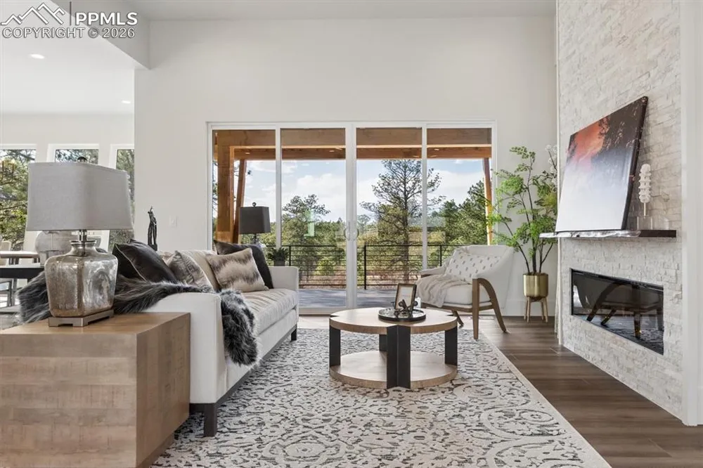 11004 Sunset Oaks Place Franktown, CO 80116