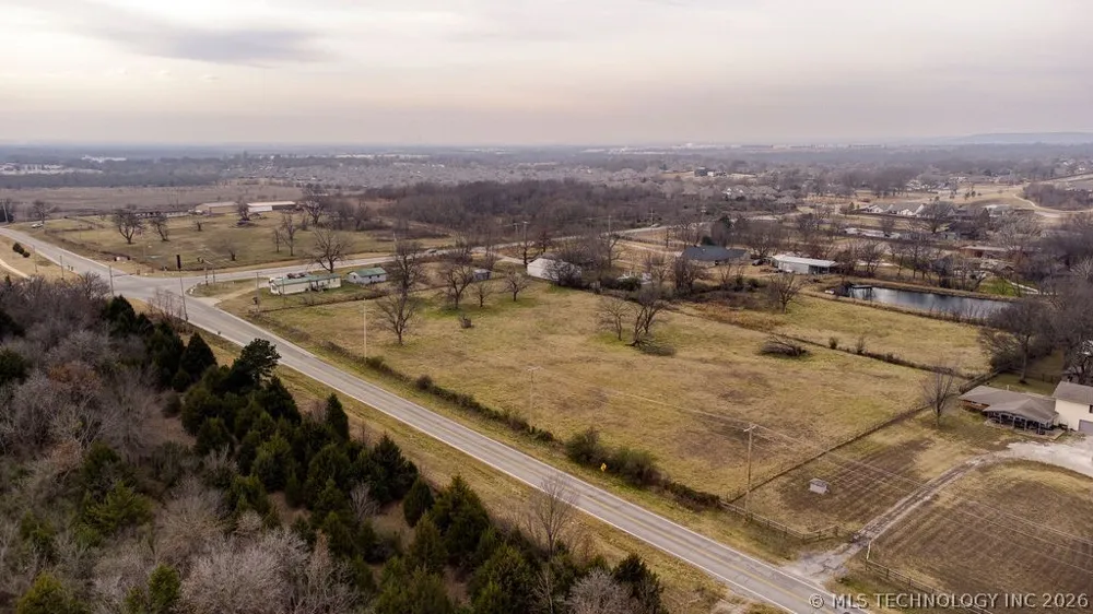 8021 E 86th Street Owasso, OK 74055