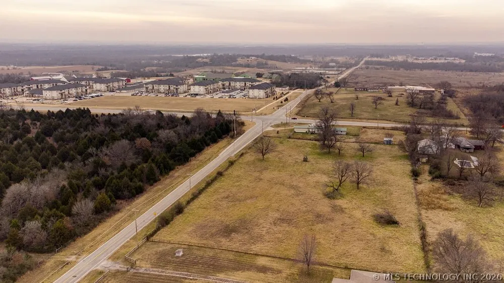 8021 E 86th Street Owasso, OK 74055