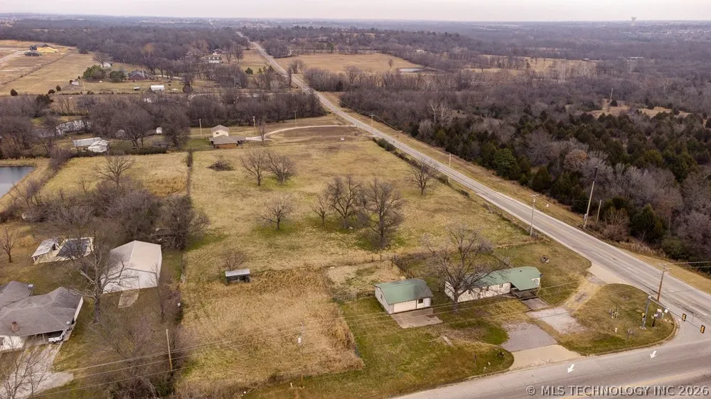 8021 E 86th Street Owasso, OK 74055