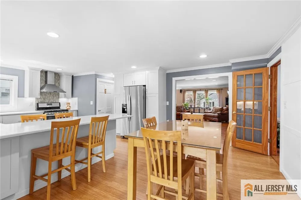 42 Lake Boulevard Matawan, NJ 07747