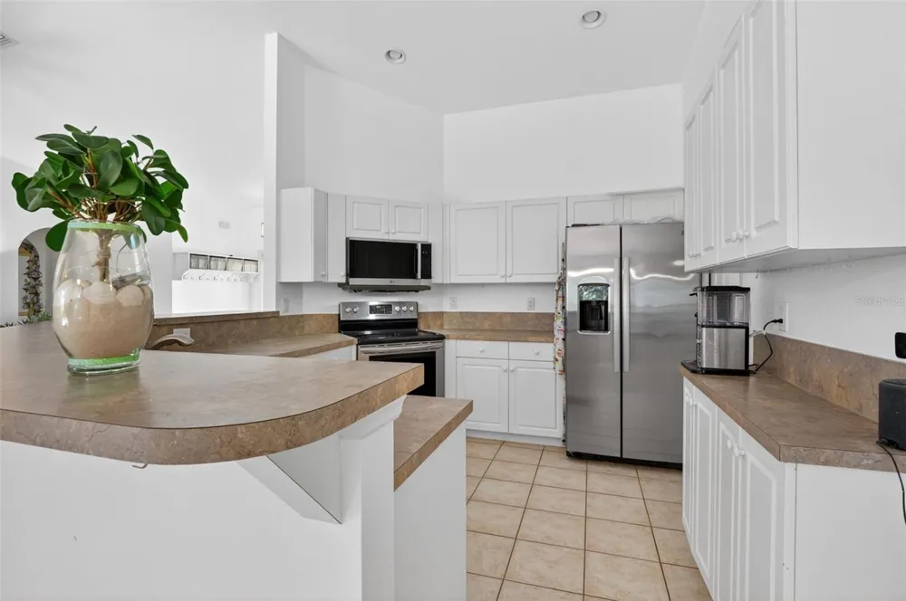 3809 AGUALINDA BOULEVARD Cape Coral, FL 33914