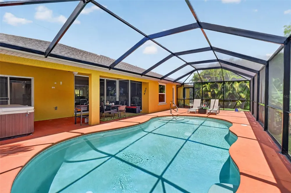 3809 AGUALINDA BOULEVARD Cape Coral, FL 33914