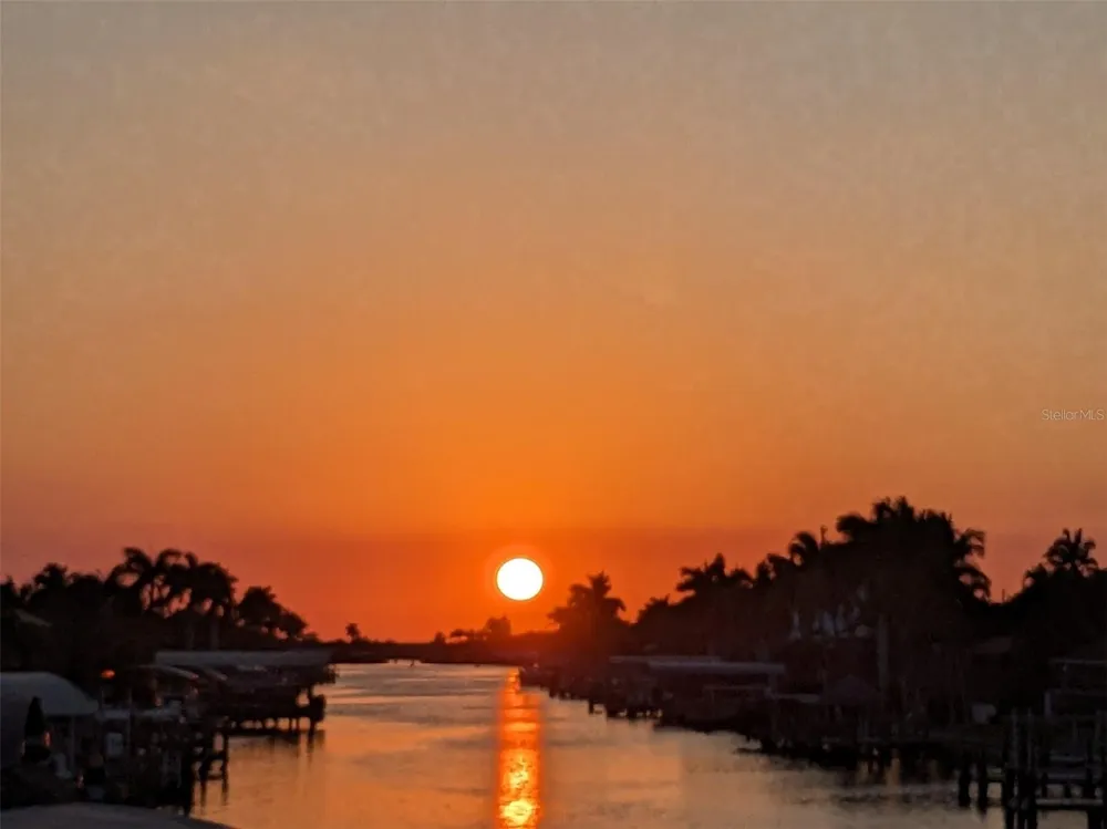 3809 AGUALINDA BOULEVARD Cape Coral, FL 33914