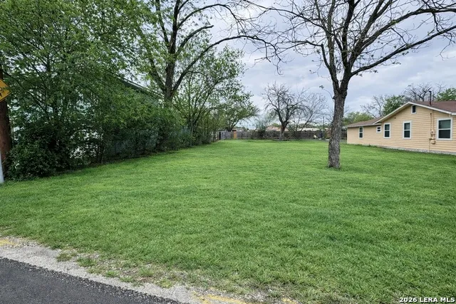 107 SOUTH ST Converse, TX 78109