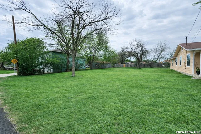107 SOUTH ST Converse, TX 78109