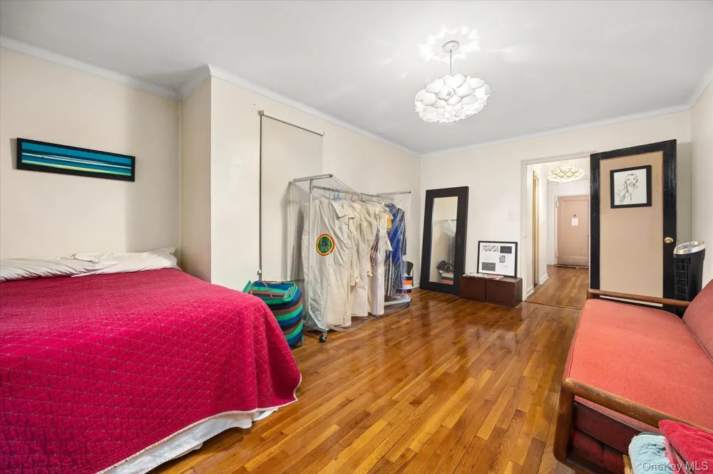 34-41 85th Street #1H Jackson Heights, NY 11372