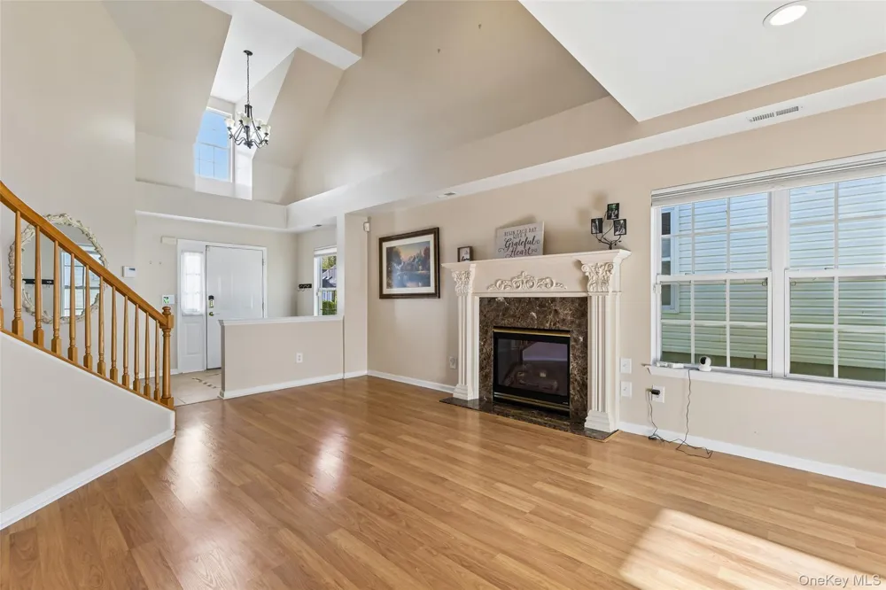 14 Julia Circle #14 Middle Island, NY 11953