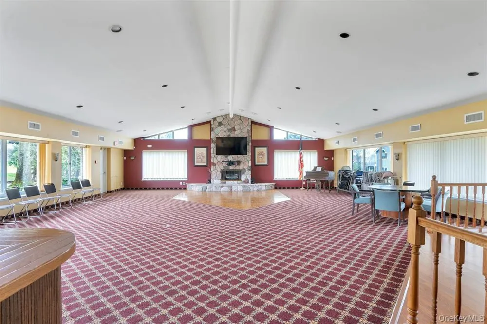 14 Julia Circle #14 Middle Island, NY 11953