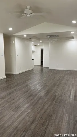 1305 1st Carrizo Springs, TX 78834