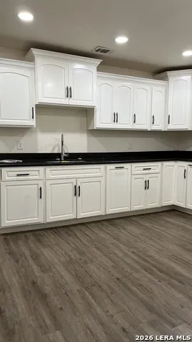 1305 1st Carrizo Springs, TX 78834