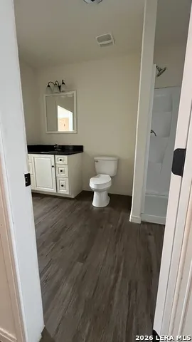 1305 1st Carrizo Springs, TX 78834