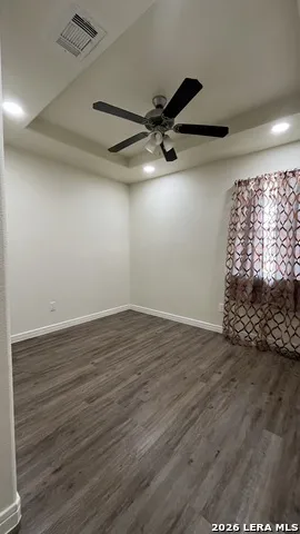 1305 1st Carrizo Springs, TX 78834