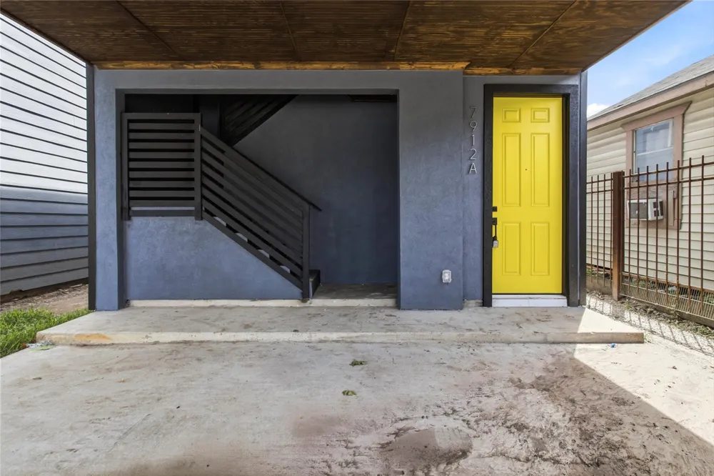 7912 Avenue E #A Houston, TX 77012