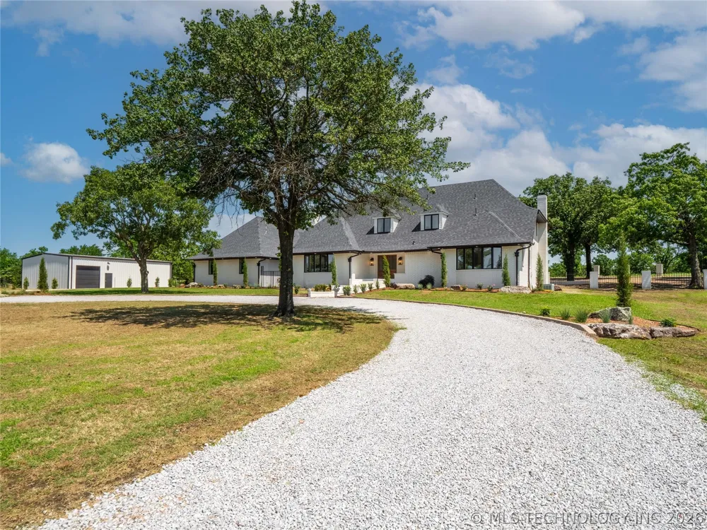 1023 Kinkead McAlester, OK 74501