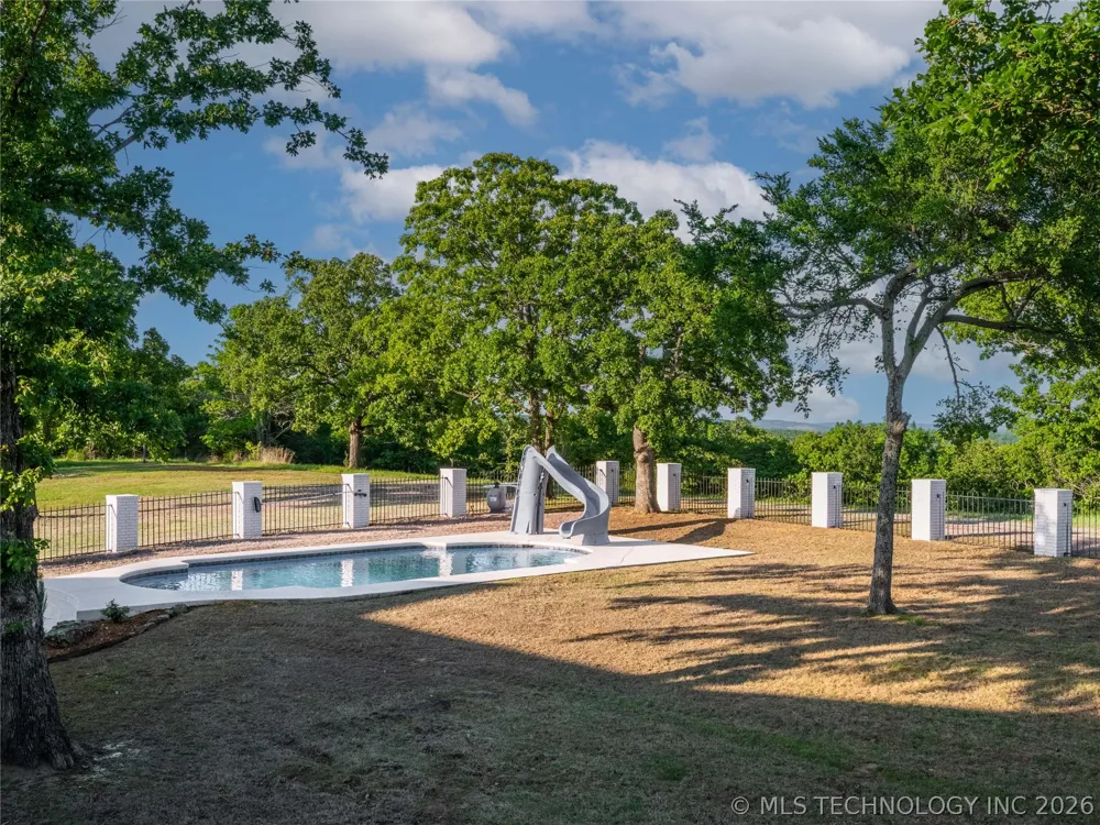 1023 Kinkead McAlester, OK 74501