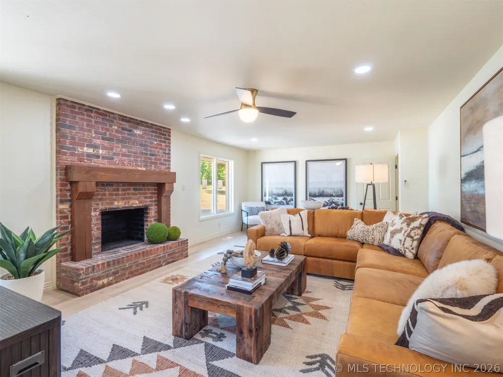 1023 Kinkead McAlester, OK 74501