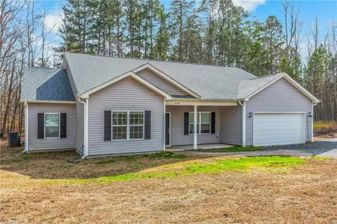 8395 White Oak Farm Road
