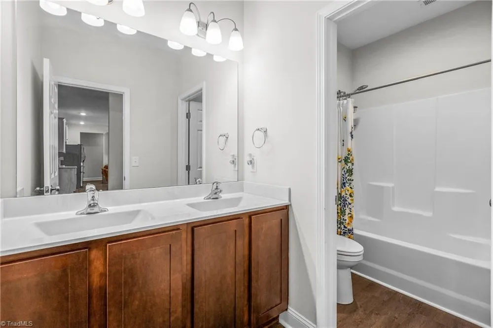 8395 White Oak Farm Road Cedar Grove, NC 27231