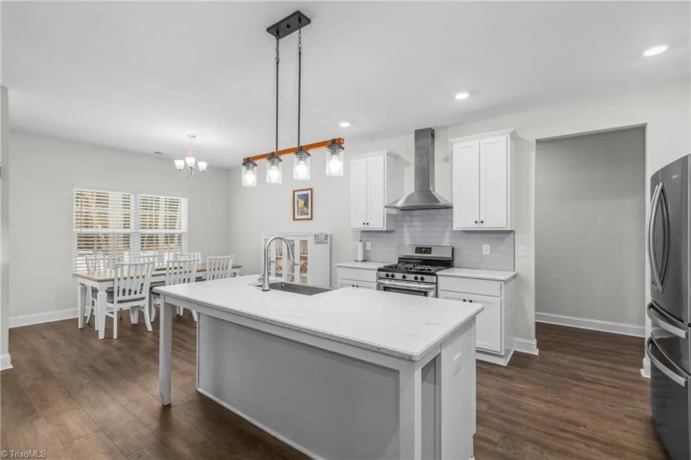 8395 White Oak Farm Road Cedar Grove, NC 27231