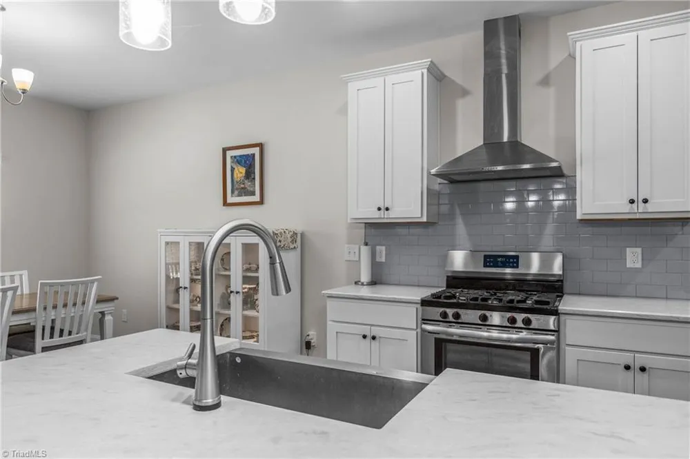 8395 White Oak Farm Road Cedar Grove, NC 27231