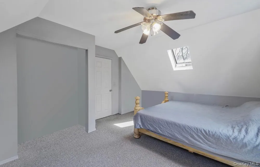 15 Maplewood Drive Shirley, NY 11967