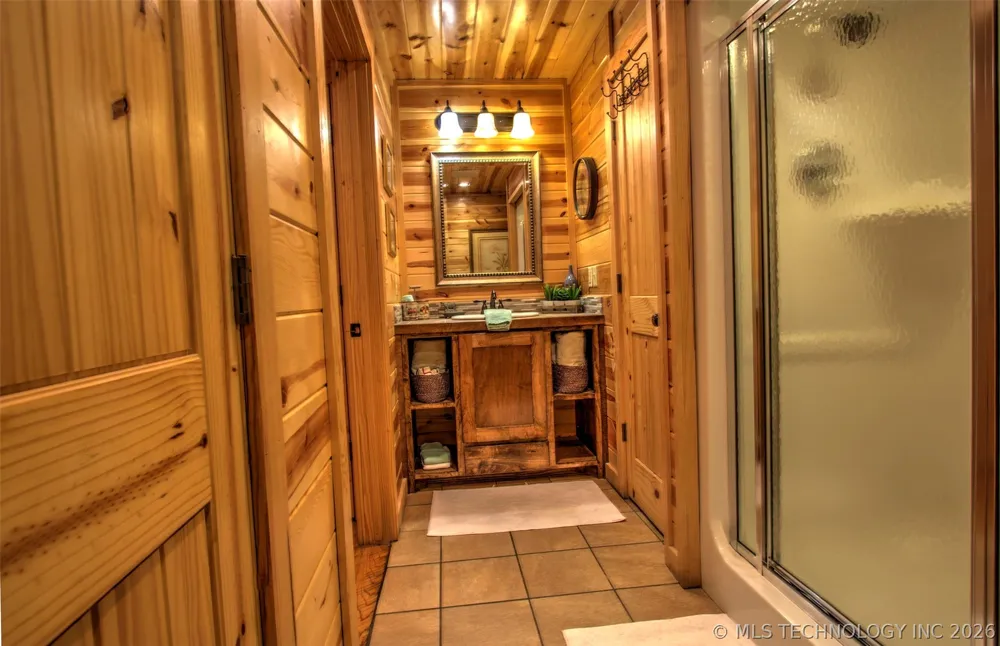 81 Bent Pine Trail Broken Bow, OK 74728