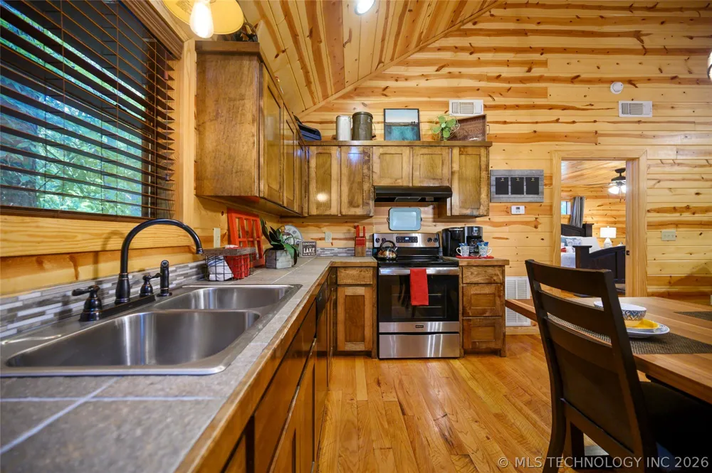 81 Bent Pine Trail Broken Bow, OK 74728