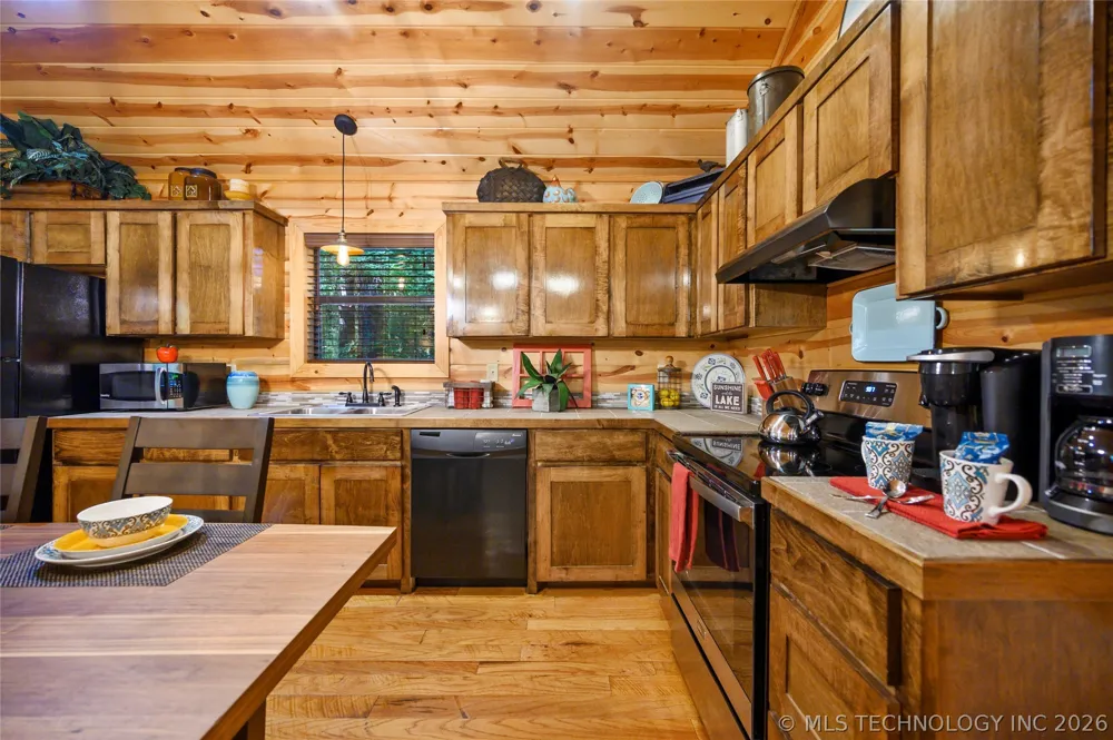 81 Bent Pine Trail Broken Bow, OK 74728
