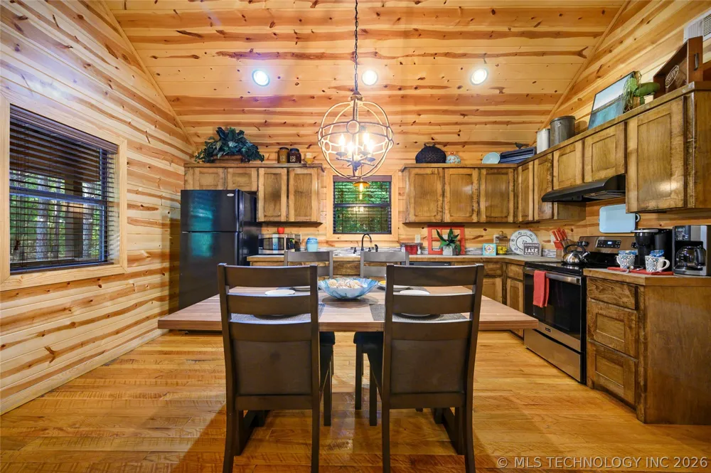 81 Bent Pine Trail Broken Bow, OK 74728