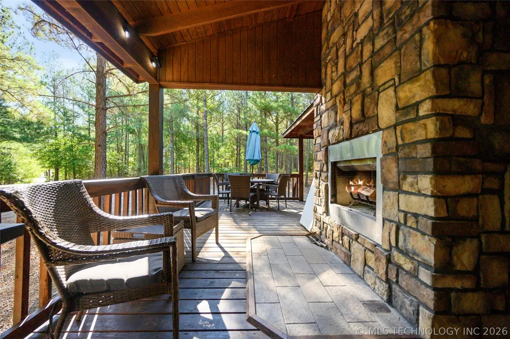 81 Bent Pine Trail Broken Bow, OK 74728