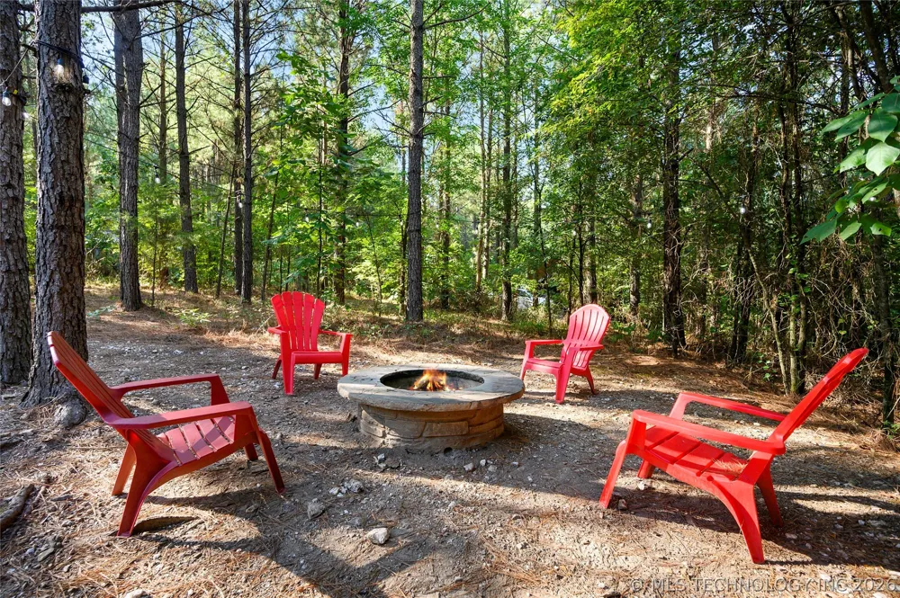81 Bent Pine Trail Broken Bow, OK 74728