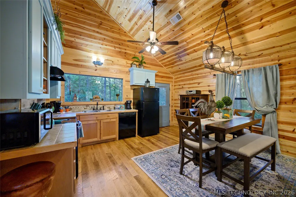 83 Bent Pine Trail Broken Bow, OK 74728