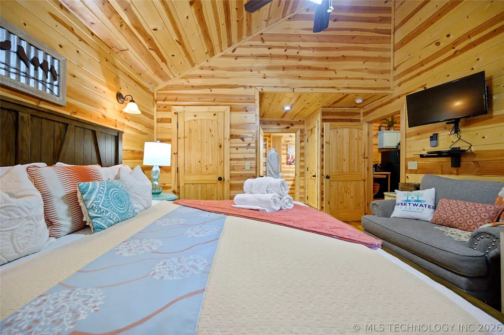 83 Bent Pine Trail Broken Bow, OK 74728