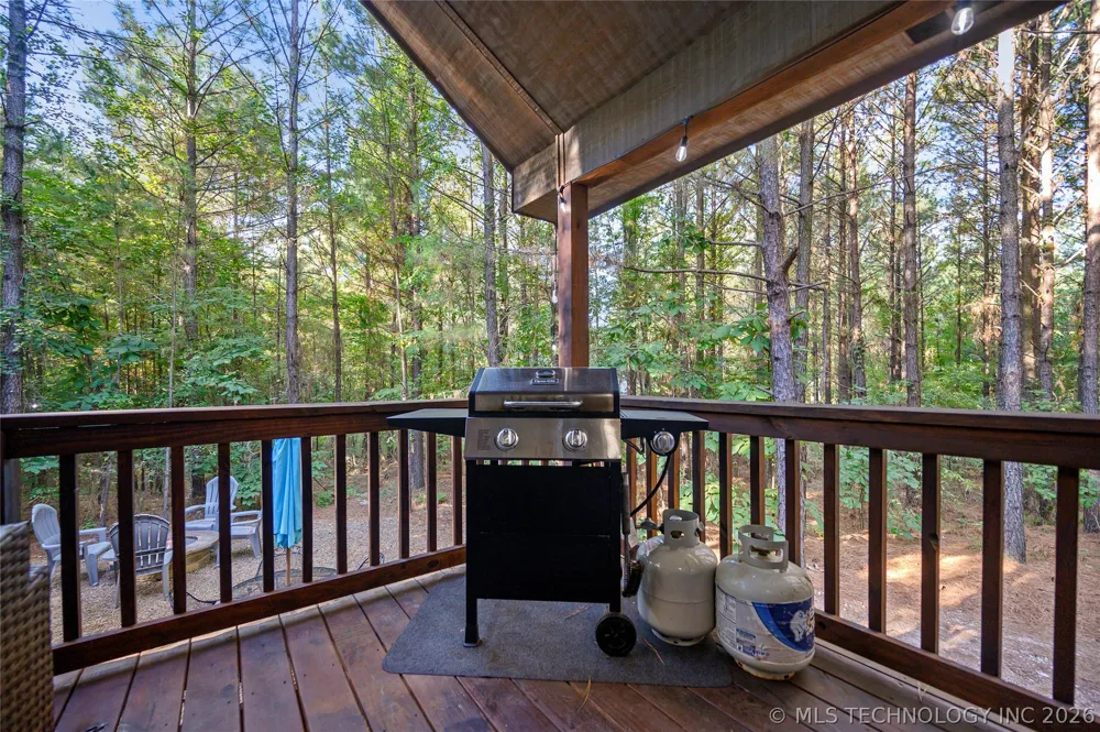 83 Bent Pine Trail Broken Bow, OK 74728