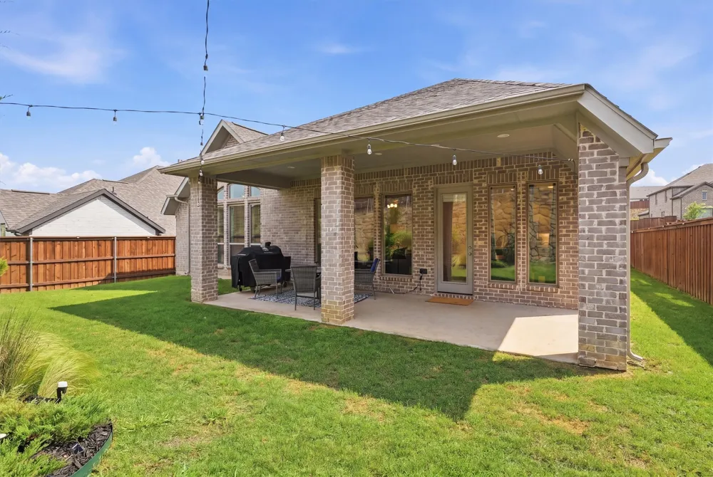 176 Buffalo Boulevard Rhome, TX 76078
