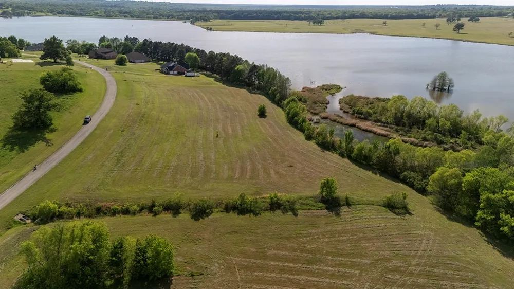 7628 Shore Crest Way Athens, TX 75752