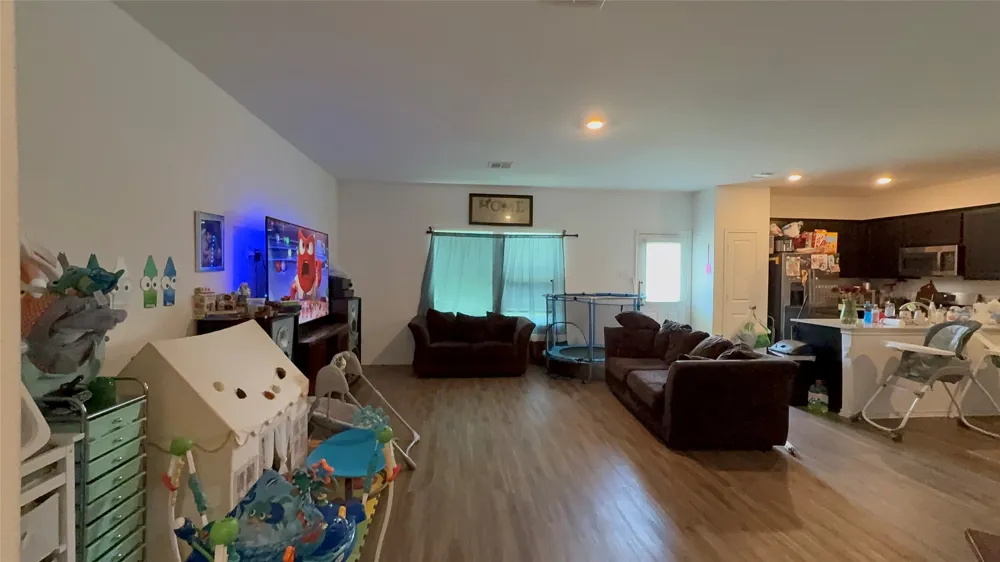 316 Geode Glen Maxwell, TX 78656
