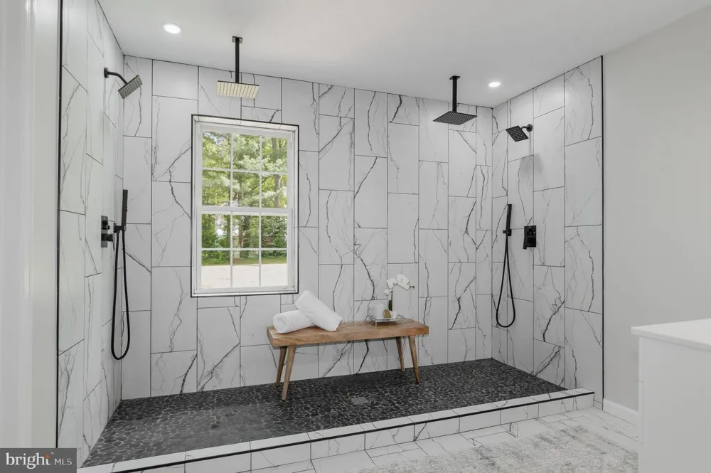 7905 E E ROBERT E LEE COURT Spotsylvania, VA 22551