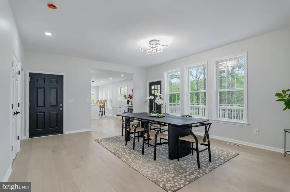 7905 E E ROBERT E LEE COURT Spotsylvania, VA 22551