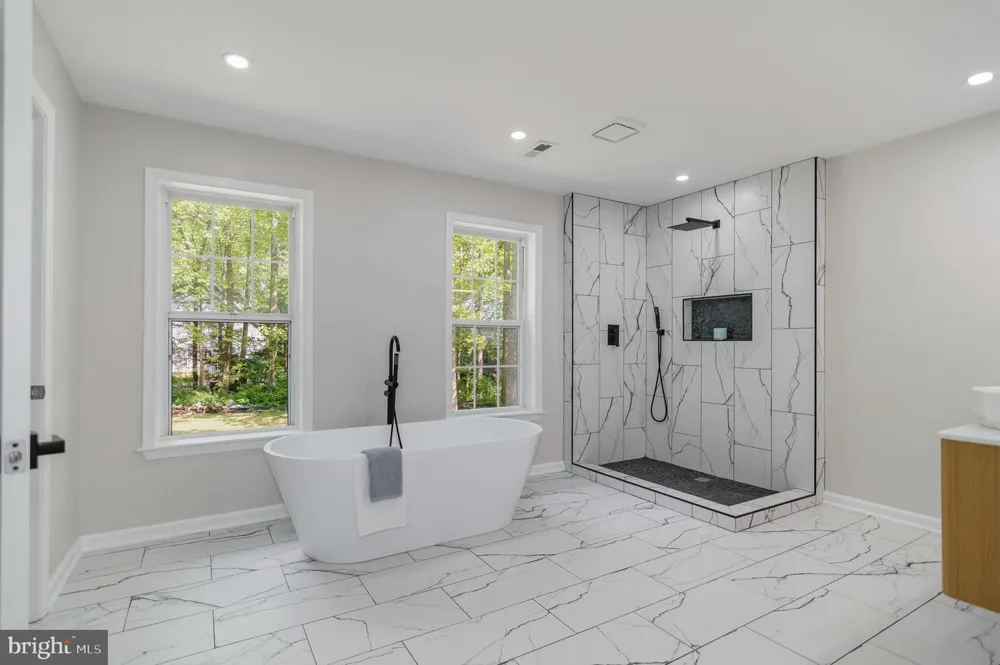 7905 E E ROBERT E LEE COURT Spotsylvania, VA 22551
