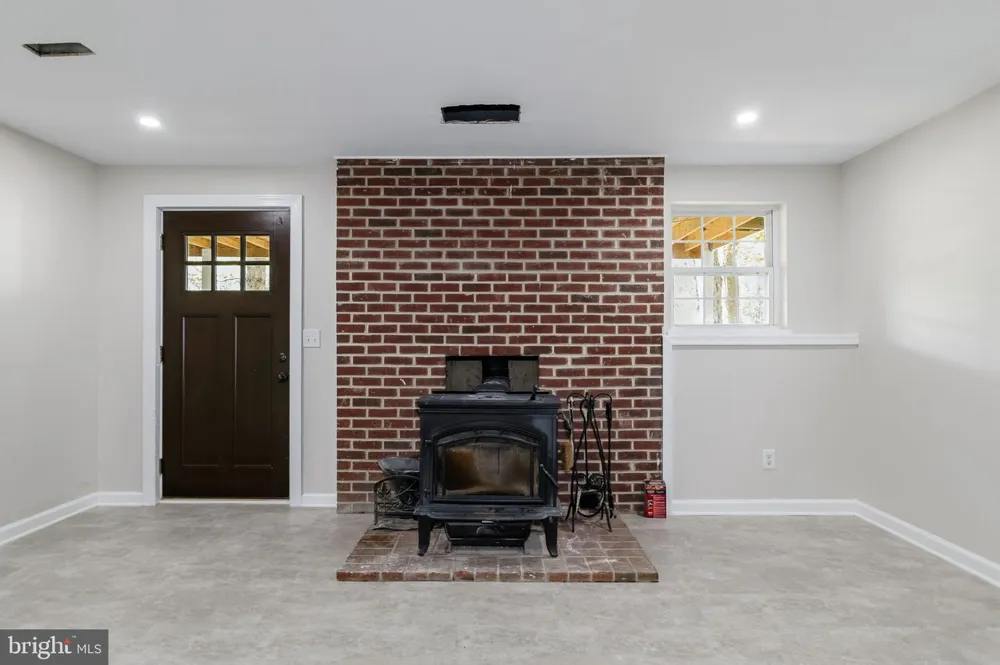 7905 E E ROBERT E LEE COURT Spotsylvania, VA 22551