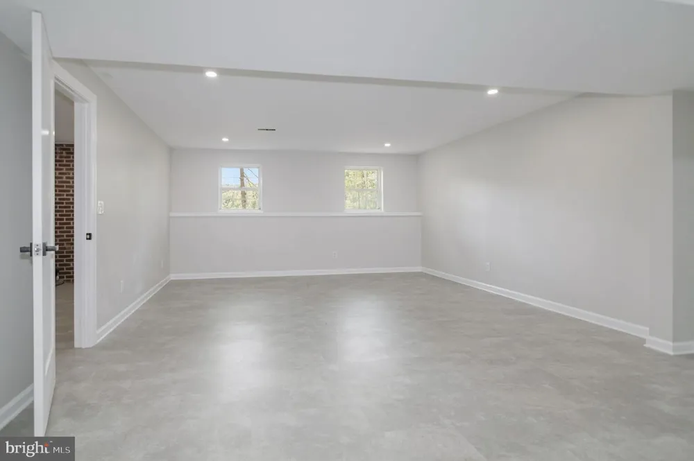 7905 E E ROBERT E LEE COURT Spotsylvania, VA 22551