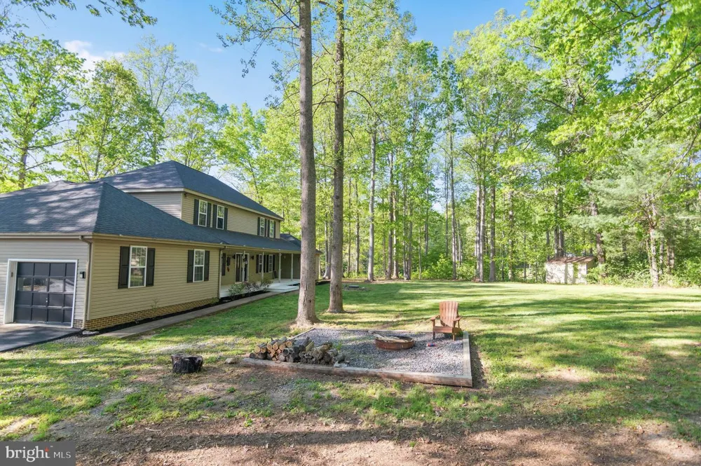 7905 E E ROBERT E LEE COURT Spotsylvania, VA 22551