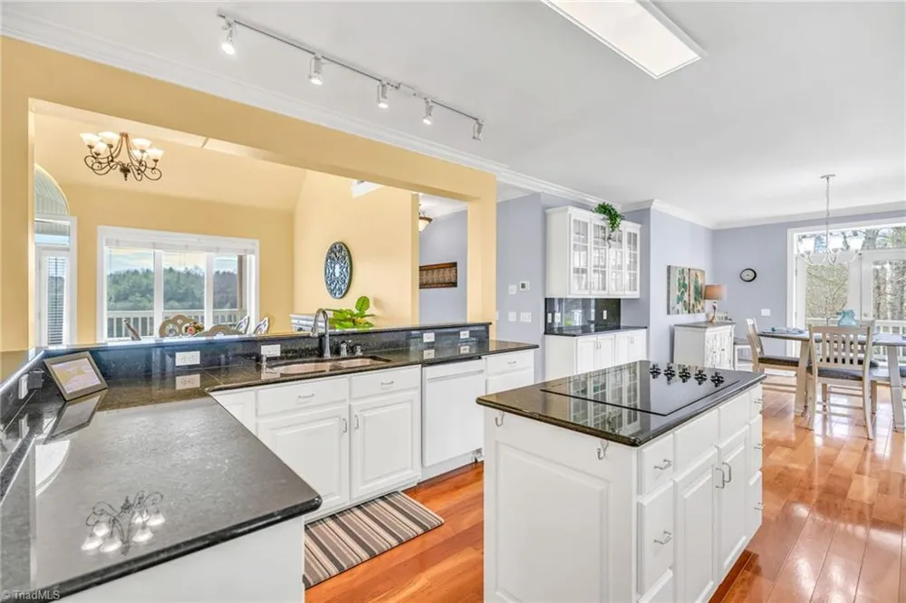 361 Osprey Place West Jefferson, NC 28694