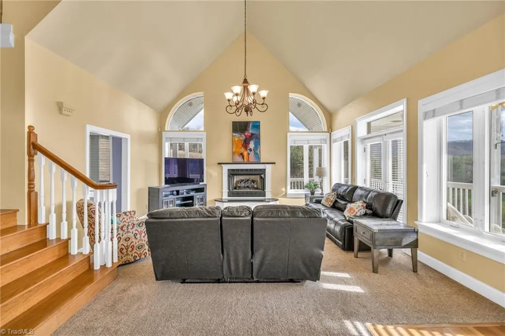 361 Osprey Place West Jefferson, NC 28694