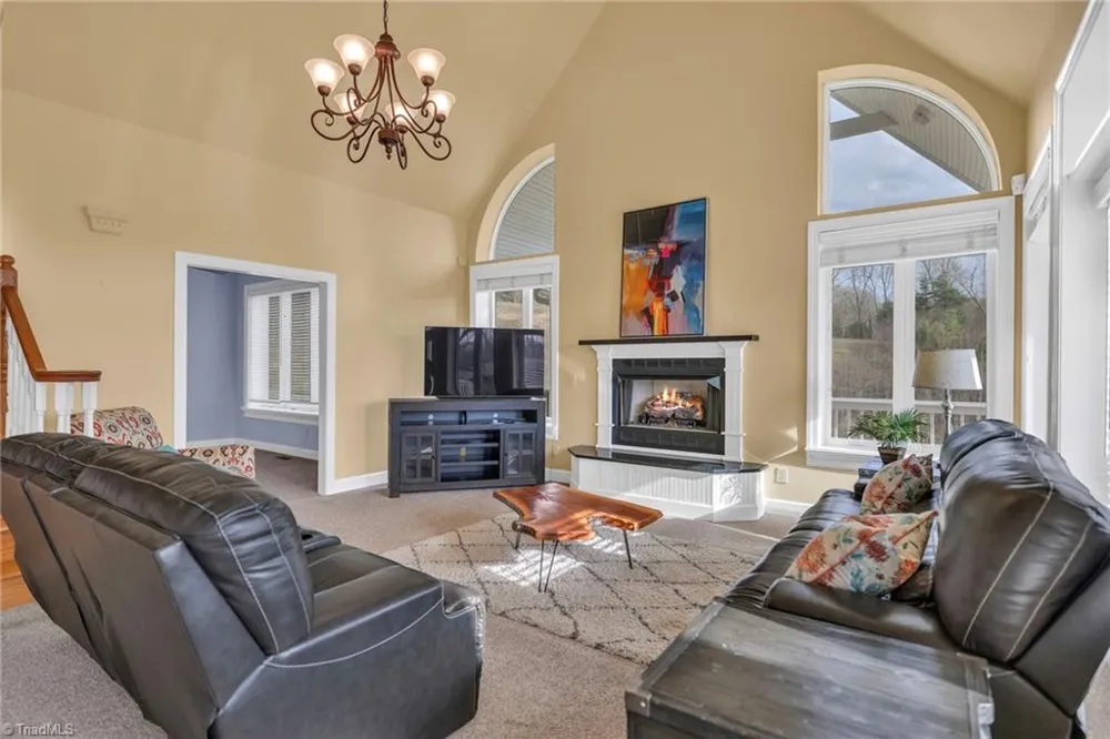 361 Osprey Place West Jefferson, NC 28694