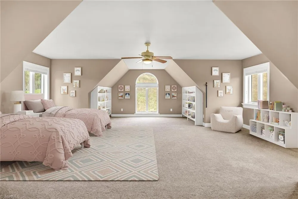 361 Osprey Place West Jefferson, NC 28694