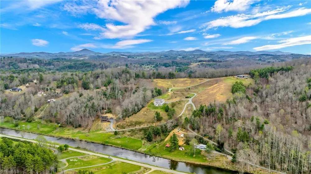 361 Osprey Place West Jefferson, NC 28694