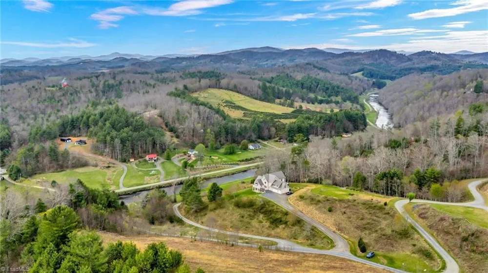 361 Osprey Place West Jefferson, NC 28694